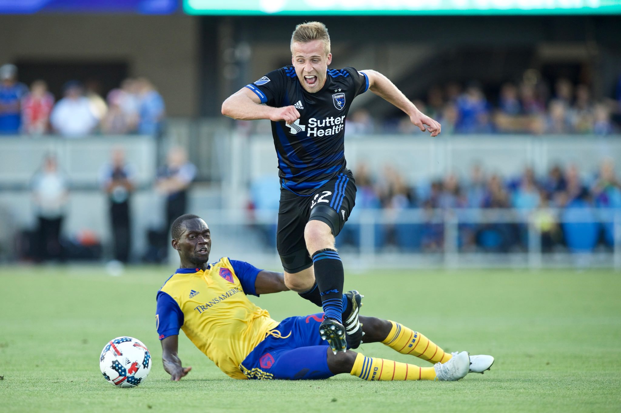 费抓住了 费抓住了